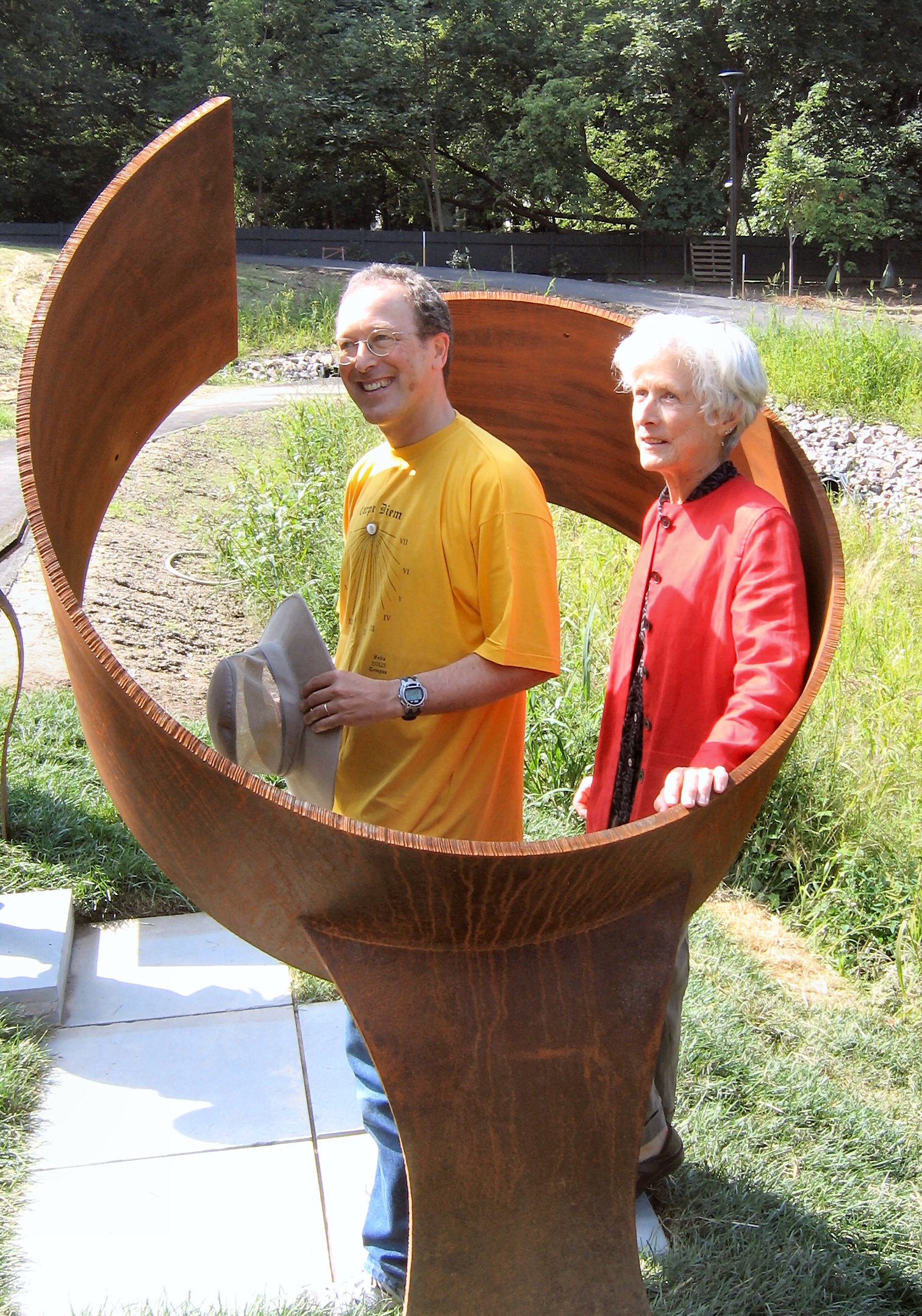 2010 GottesmanPond Sundial